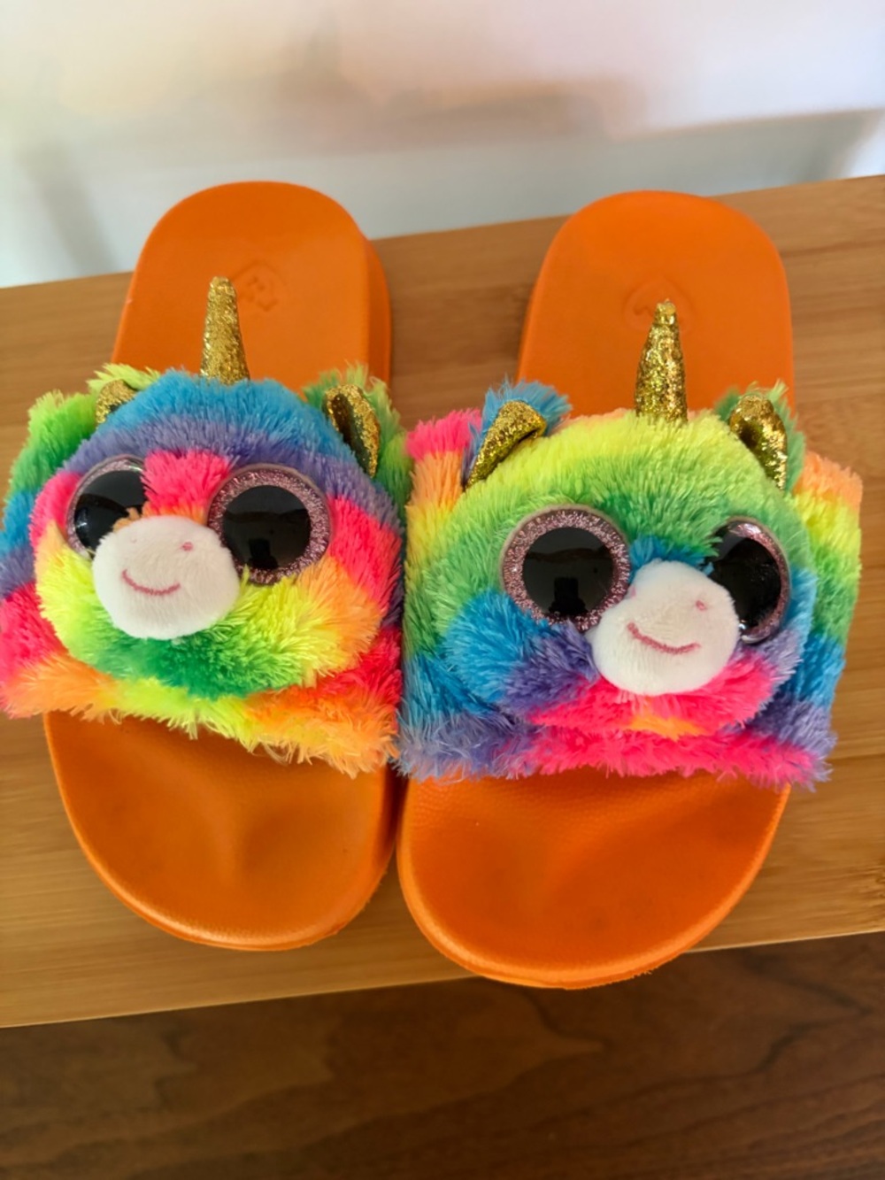 Ty Gemma Kids Toddler Girl Sz 11-13 Rainbow Unicorn Plush Slide Sandals Orange